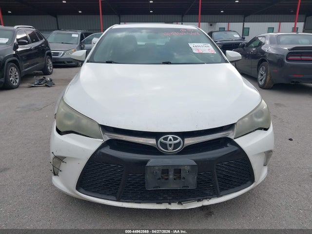 Toyota Camry Se