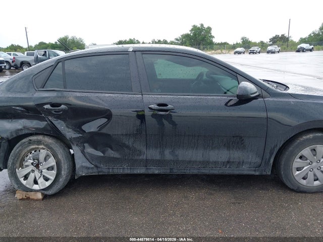 Kia Rio S