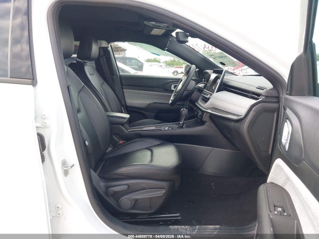 Jeep Compass Latitude Lux Fwd