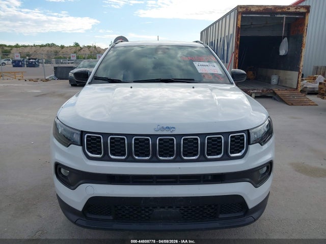 Jeep Compass Latitude Lux Fwd