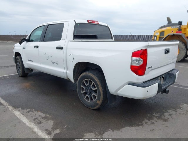 Toyota Tundra Sr5 5.7l V8