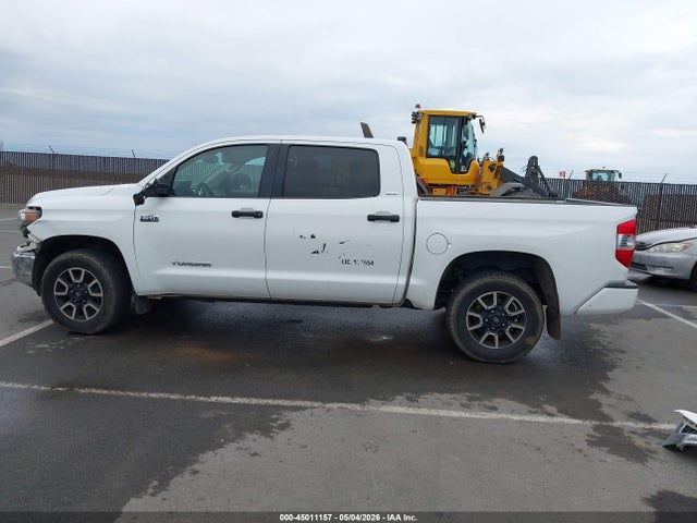 Toyota Tundra Sr5 5.7l V8