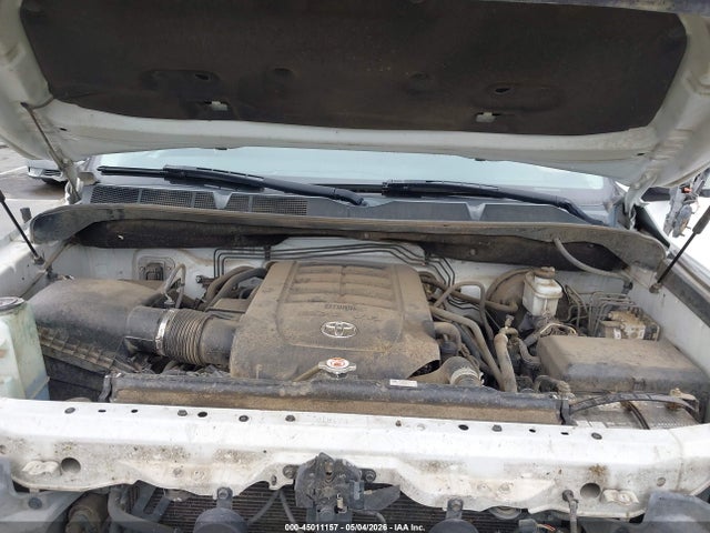 Toyota Tundra Sr5 5.7l V8