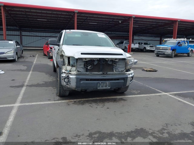 Toyota Tundra Sr5 5.7l V8