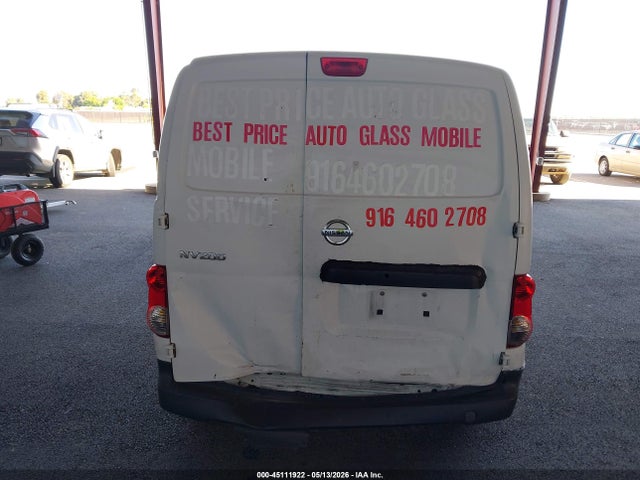 Nissan Nv S