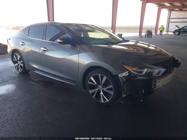 Salvage Nissan Maxima Image