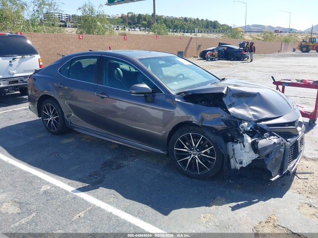 Toyota Camry Se