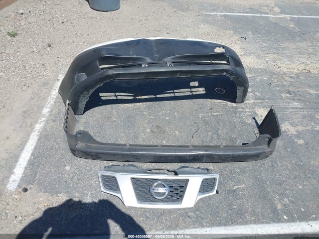 Nissan Nv S