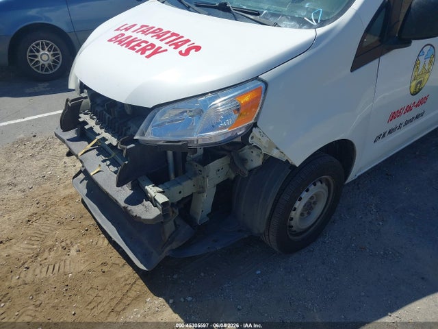 Nissan Nv S
