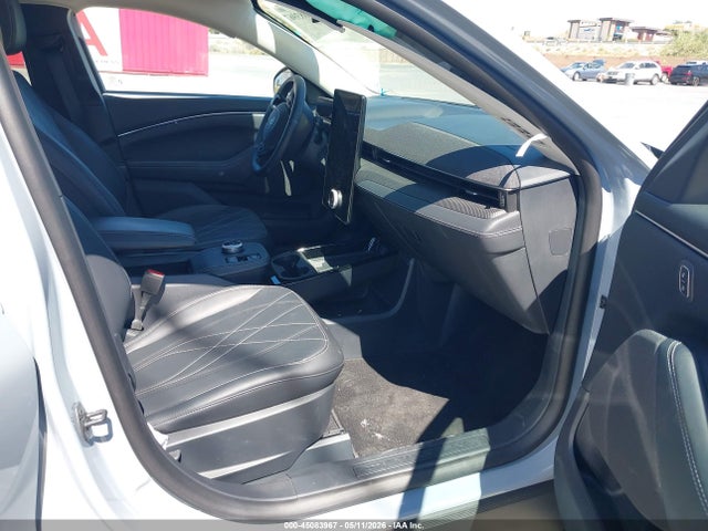 Ford Mustang Select