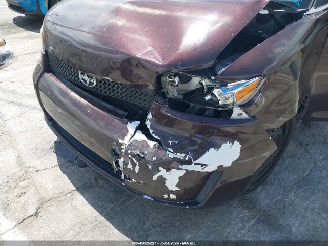 Scion xB
