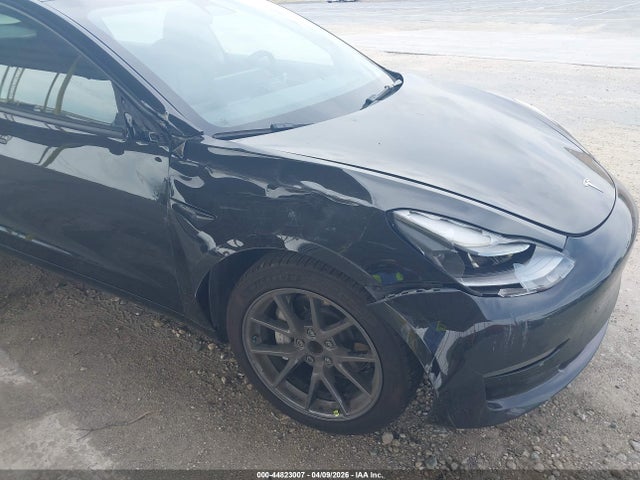 Tesla Model 3 Rear-wheel Drive