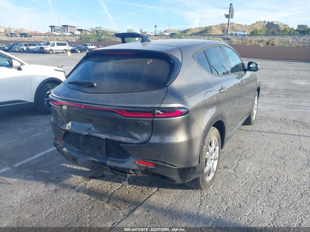 Dodge Hornet