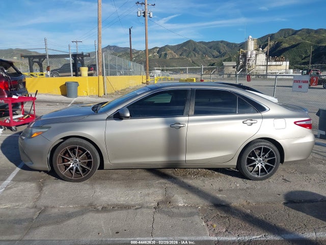 Toyota Camry Se