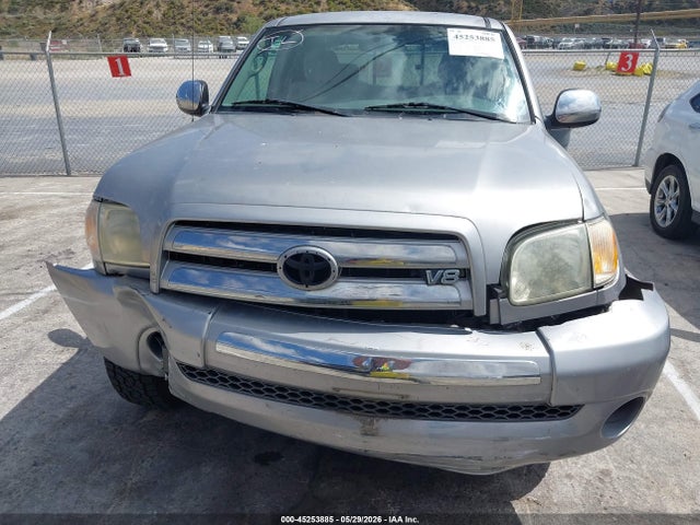 Toyota Tundra Sr5 V8