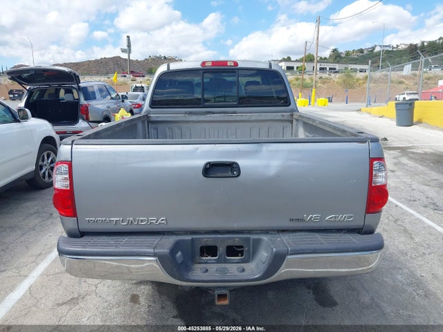 Toyota Tundra Sr5 V8