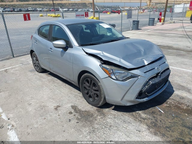 Salvage Toyota Yaris Image