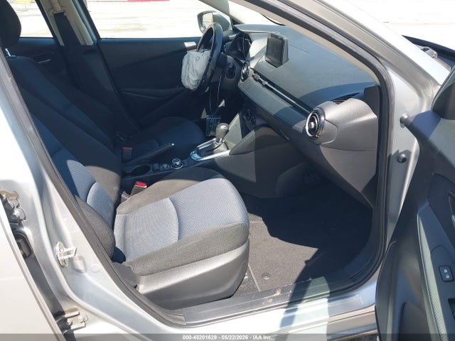 Toyota Yaris Le