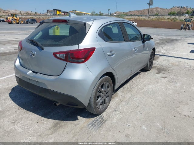 Toyota Yaris Le