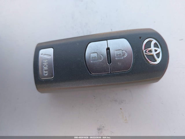 Toyota Yaris Le
