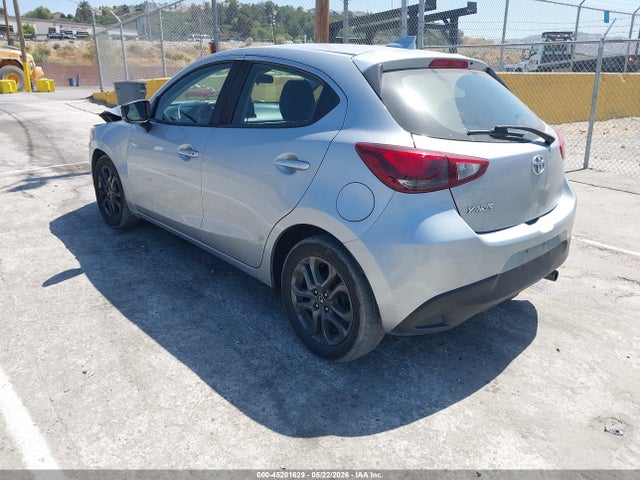 Toyota Yaris Le