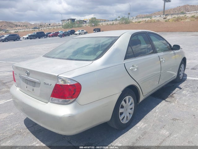 Toyota Camry Std