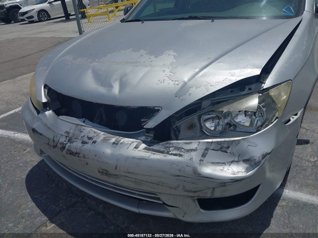 Toyota Camry Std