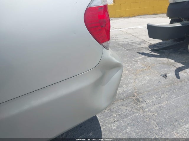 Toyota Camry Std