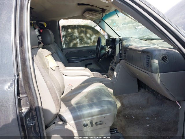 Chevrolet Suburban 1500 Lt