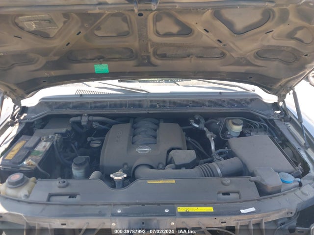 Nissan Titan Se