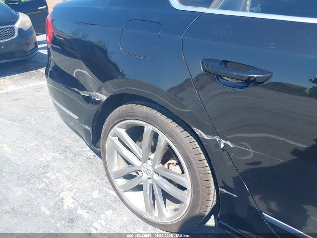 Volkswagen Passat 1.8t R-line