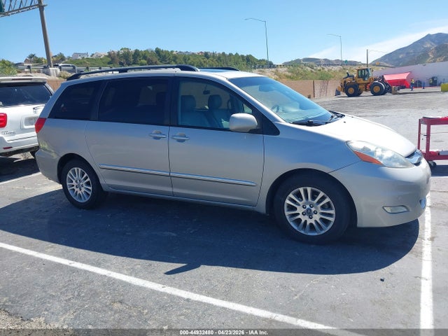 Toyota Sienna Limited