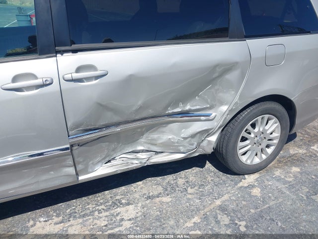 Toyota Sienna Limited