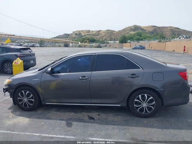 Toyota Camry Le