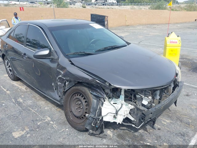 Toyota Camry Le