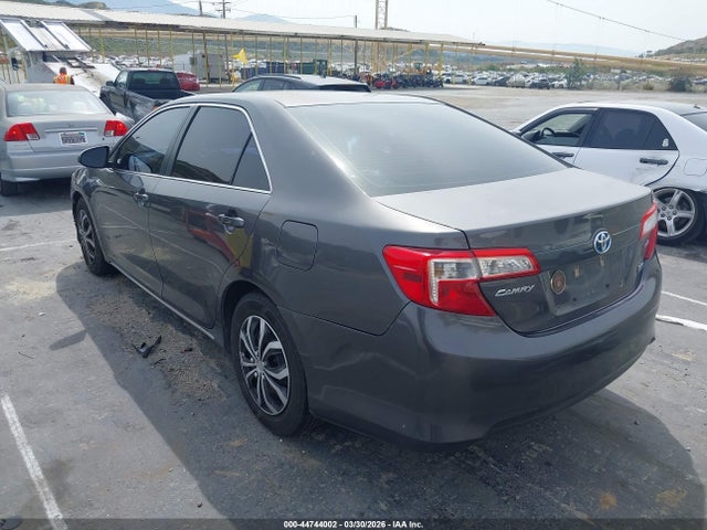 Toyota Camry Le