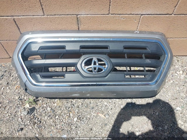 Toyota Tacoma Sr5 V6