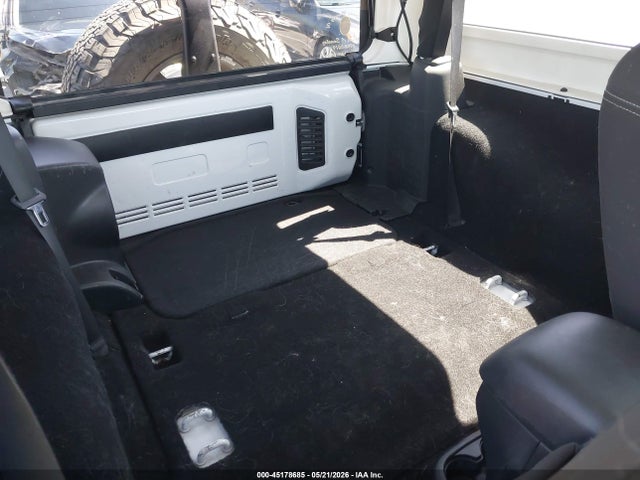 Jeep Wrangler Sahara