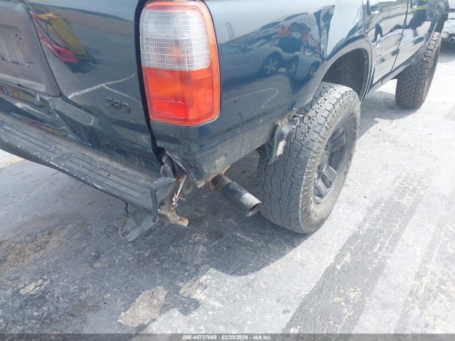 Toyota 4Runner Sr5 V6