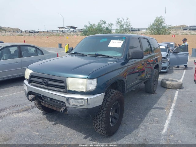 Toyota 4Runner Sr5 V6