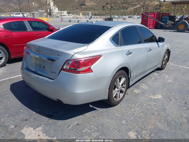 Nissan Altima 2.5 Sv