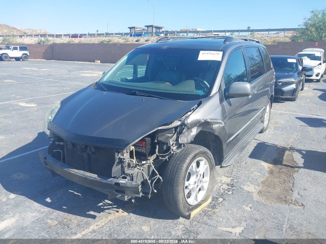 Toyota Sienna Xle Limited