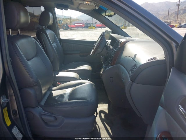 Toyota Sienna Xle Limited