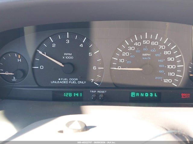 Chrysler Town & Country Lxi