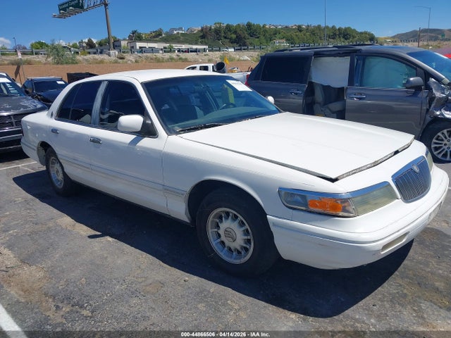 Salvage Mercury Grand Marquis Image