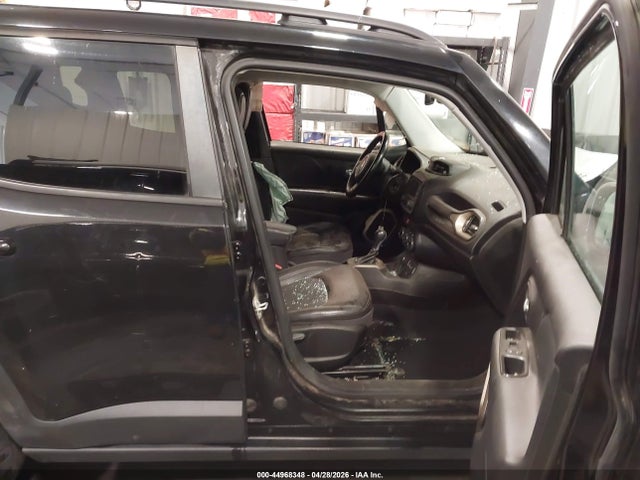 Jeep Renegade Deserthawk 4x4