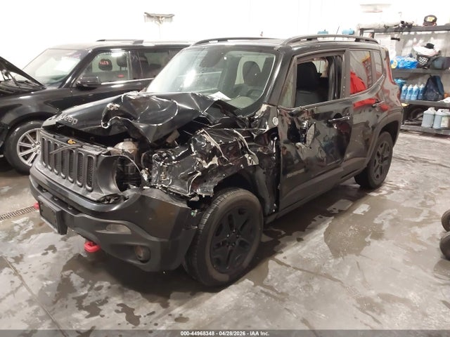 Jeep Renegade Deserthawk 4x4