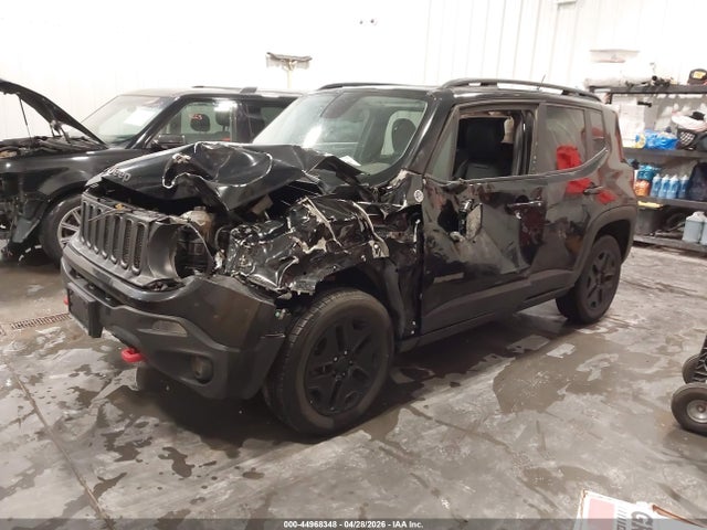 Jeep Renegade Deserthawk 4x4