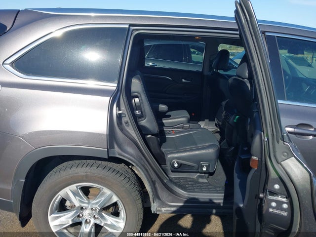Toyota Highlander Limited Platinum V6