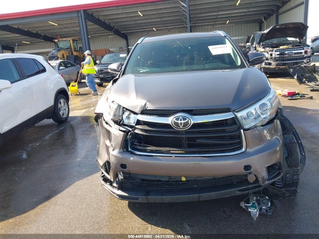 Toyota Highlander Limited Platinum V6